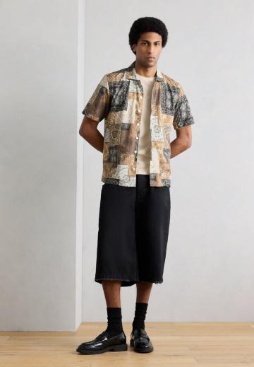 Рубашка с коротким рукавом