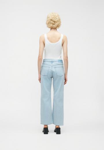 Свободные джинсы