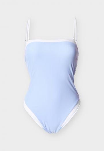 Топ без бретелек