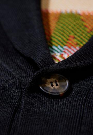 Вязаная кофта