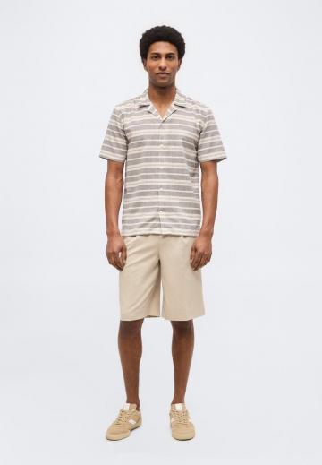 Рубашка с коротким рукавом