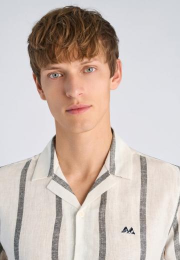 Рубашка с коротким рукавом