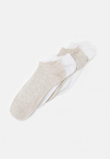 Короткие носки