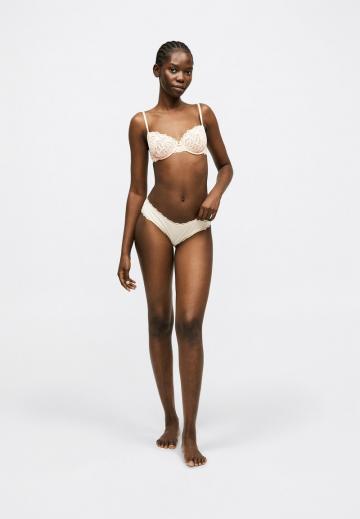 Бюстгальтер