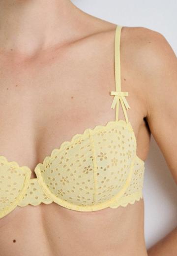 Бюстгальтер на косточках