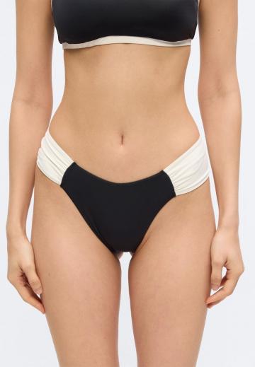 Низ от бикини