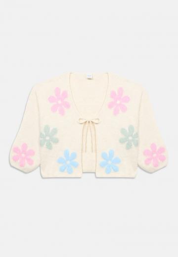 Вязаная кофта