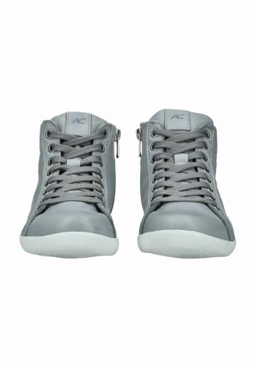 Высокие кеды