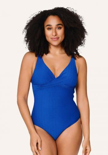 Слитный купальник