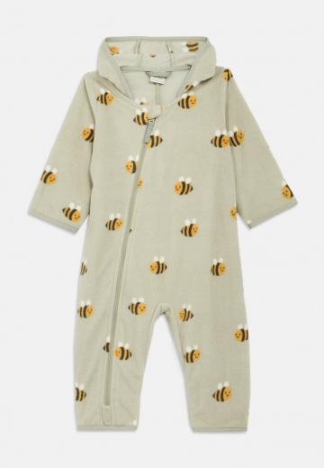 Набор одежды