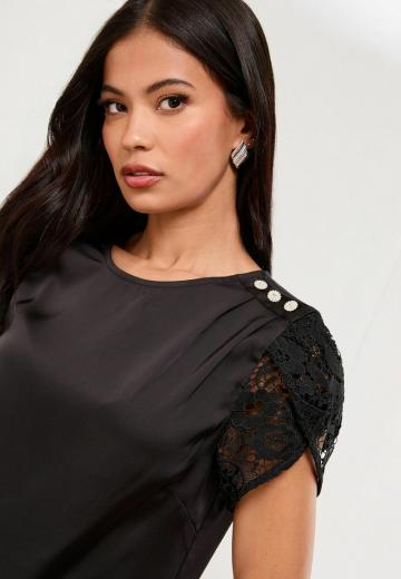 Атласная блузка