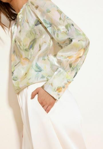 Атласная блузка