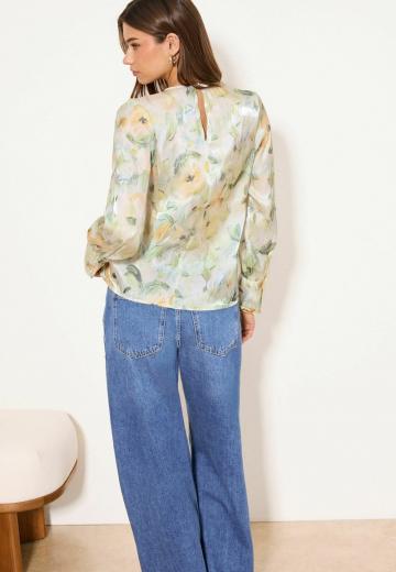 Атласная блузка