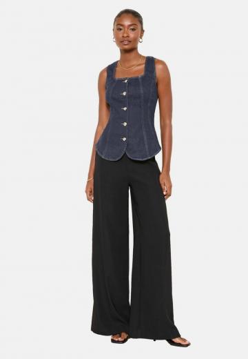 Джинсовый комбинезон