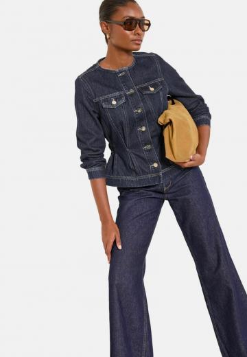 Джинсовая куртка