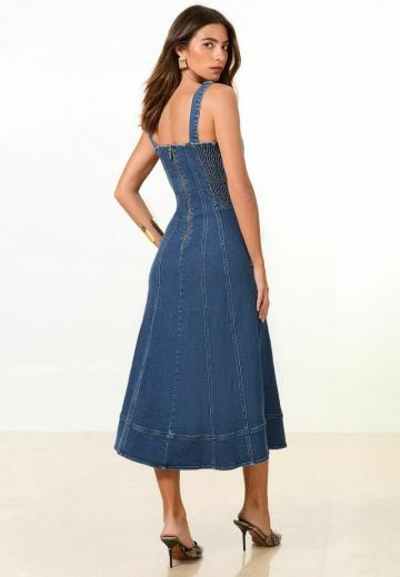 Джинсовый комбинезон