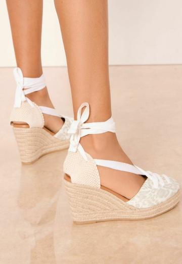 Туфли на шнуровке