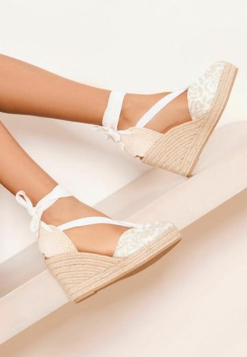 Туфли на шнуровке