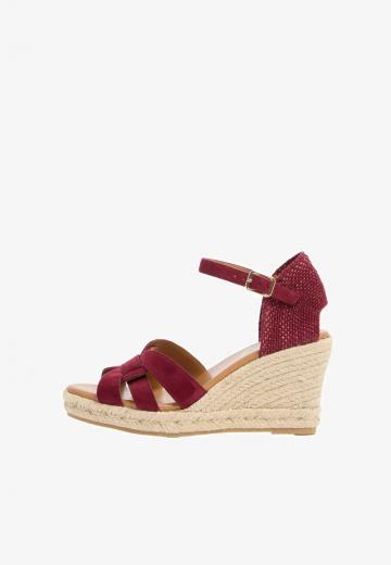 Эспадрильи