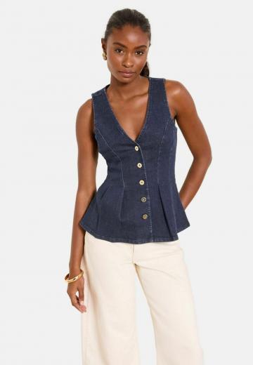 Джинсовая жилетка