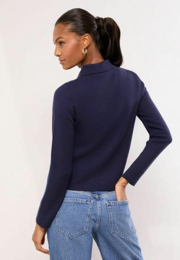 Блейзер с накладными карманами