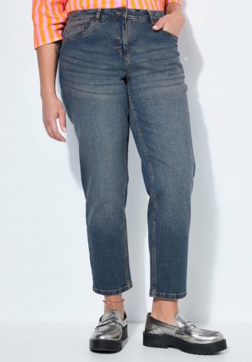 Короткие джинсы