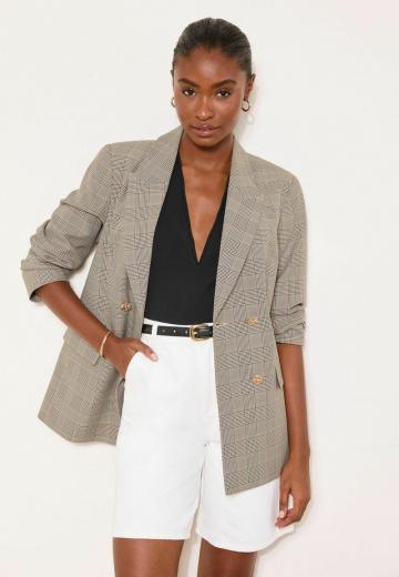 Короткое пальто