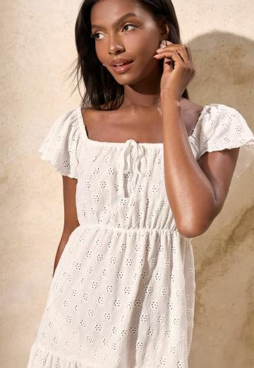 Короткое платье