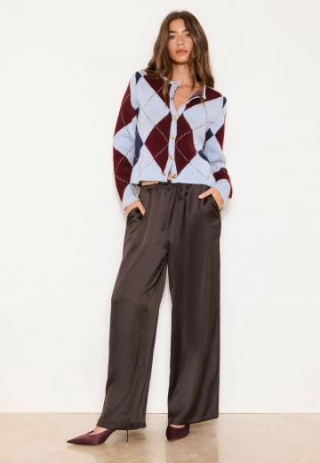 Жаккардовая вязаная кофта