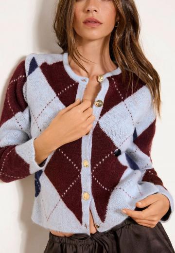 Жаккардовая вязаная кофта