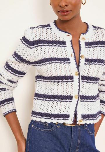 Вязаная кофта