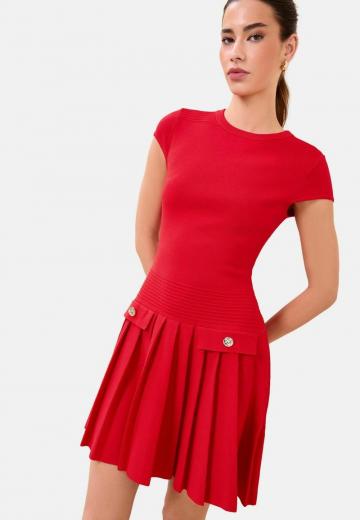 Вязаное платье