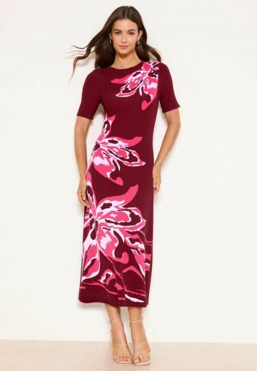 Вязаное платье