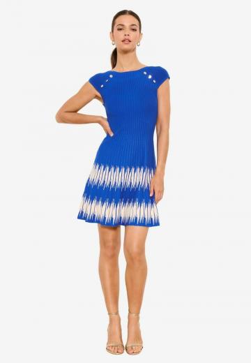 Вязаное платье