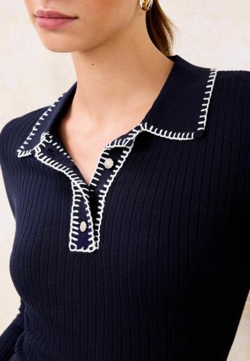 Пуловер с воротником поло