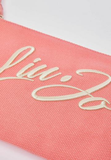 Косметичка