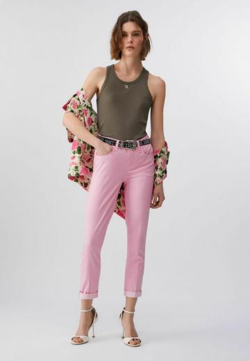 Короткие джинсы