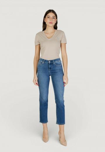 Короткие джинсы