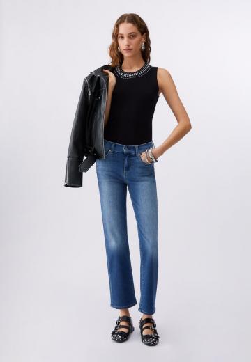 Короткие джинсы