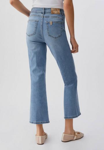 Клешеные брюки