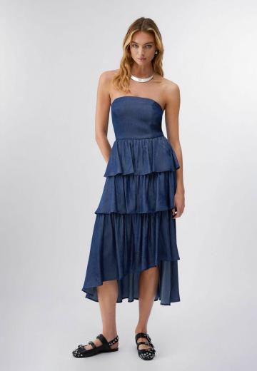 Платье без бретелек