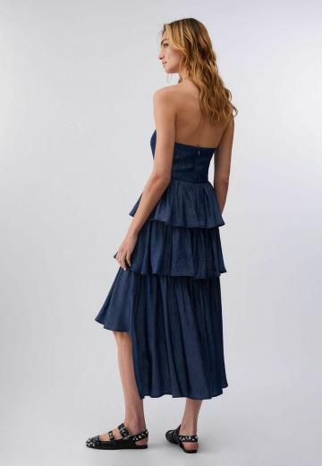 Платье без бретелек