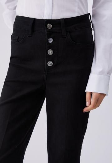 Клешеные брюки