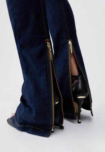 Клешеные брюки