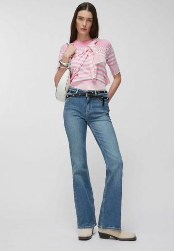 Клешеные брюки