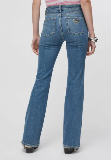 Клешеные брюки