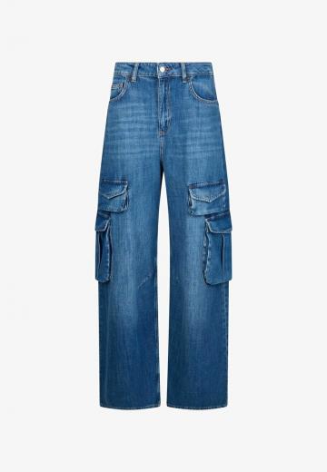 Свободные джинсы