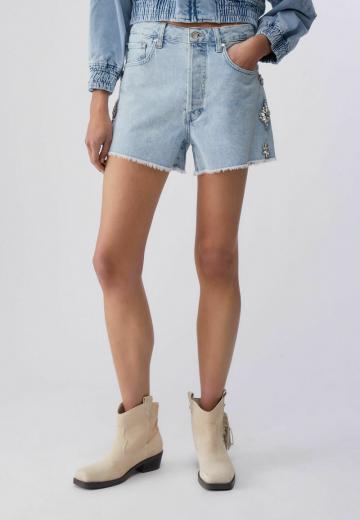 Джинсовые шорты