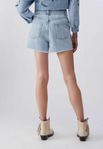 Джинсовые шорты