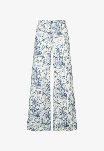 Прямые джинсы